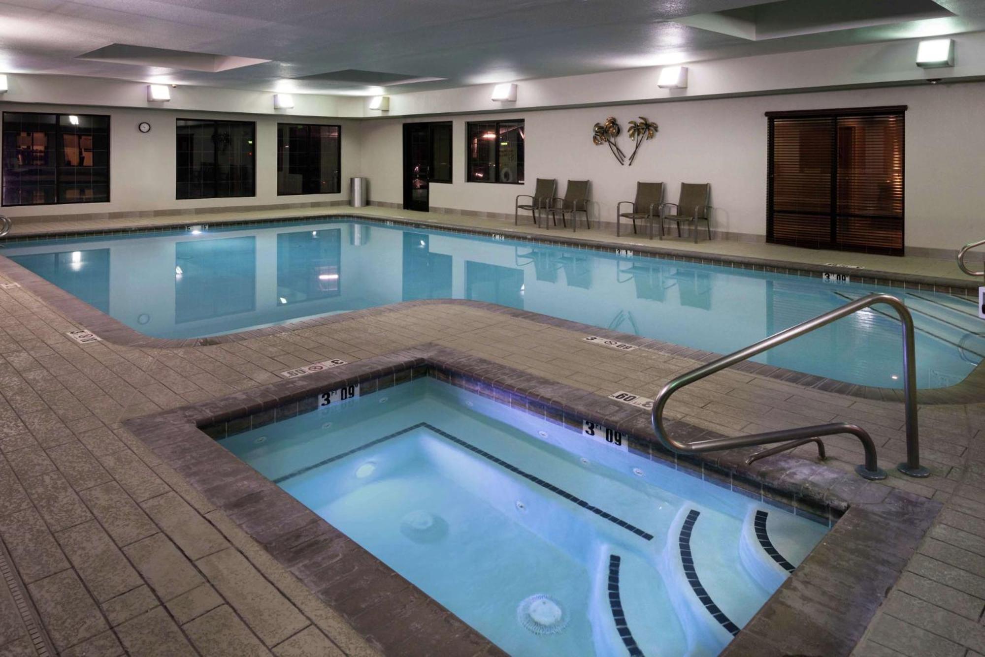 Hampton Inn & Suites Carson City Exteriör bild